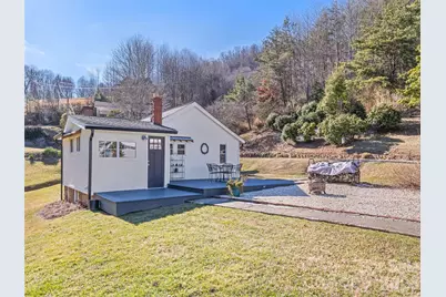 9 Whitted Road, Canton, NC 28716 - Photo 9