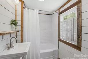 9 Whitted Rd, Canton, NC 28716 - Photo 27