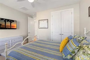 5827 Cheerful Ln, Charlotte, NC 28215 - Photo 9