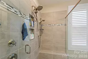 5827 Cheerful Ln, Charlotte, NC 28215 - Photo 33