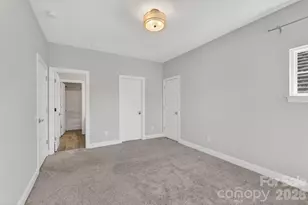 9815 Avenal Ln, Charlotte, NC 28270 - Photo 35