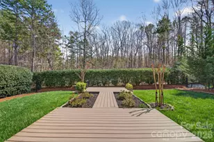 9815 Avenal Ln, Charlotte, NC 28270 - Photo 11