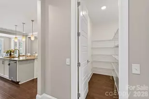 9815 Avenal Ln, Charlotte, NC 28270 - Photo 17