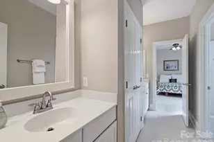 12727 Lindrick Ln, Charlotte, NC 28277 - Photo 31