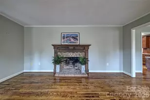 15 Sandy Cove Rd, Lake Wylie, SC 29710 - Photo 3