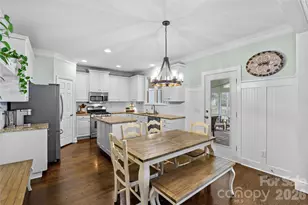 20110 Coachmans Wood Ln, Cornelius, NC 28031 - Photo 15