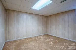 856 W 6th St Cir, Newton, NC 28658 - Photo 37