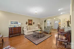 856 W 6th St Cir, Newton, NC 28658 - Photo 7