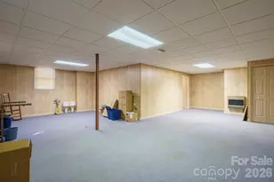 856 W 6th St Cir, Newton, NC 28658 - Photo 35