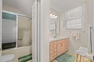 856 W 6th St Cir, Newton, NC 28658 - Photo 33