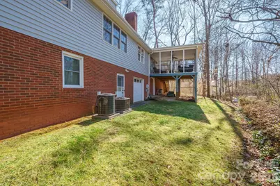 856 W 6th Street, Newton, NC 28658 - Photo 43