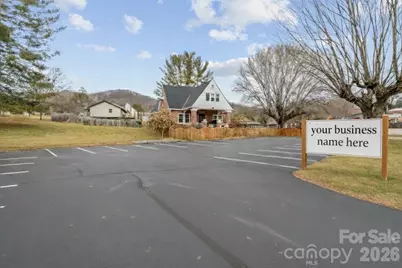 506 W Main Street, Burnsville, NC 28714 - Photo 11
