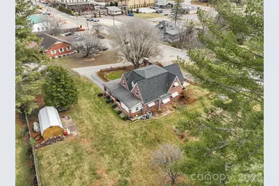506 W Main Street, Burnsville, NC 28714 - Photo 41