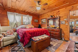 250 Creekside Dr, Maggie Valley, NC 28751 - Photo 15