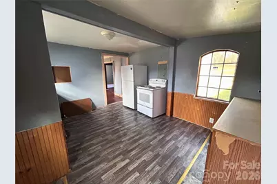 1409 Laboratory Road, Lincolnton, NC 28092 - Photo 3