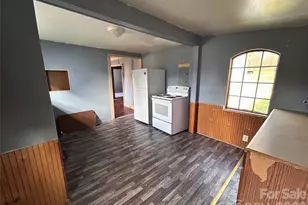 1409 Laboratory Rd, Lincolnton, NC 28092 - Photo 3