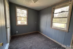 1409 Laboratory Rd, Lincolnton, NC 28092 - Photo 7