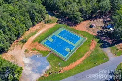 630 Pinelake Drive, Troy, NC 27371 - Photo 5