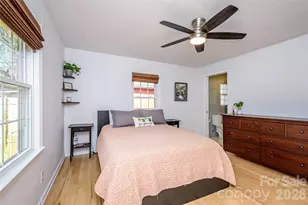 116 Thornbird Ave, Hendersonville, NC 28792 - Photo 31