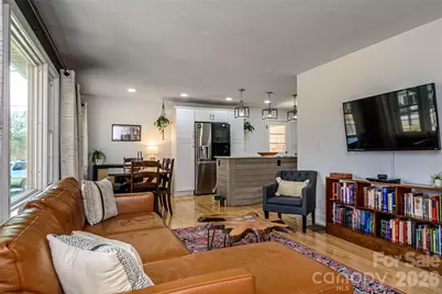 116 Thornbird Avenue, Hendersonville, NC 28792 - Photo 7