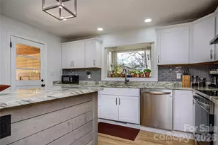 116 Thornbird Ave, Hendersonville, NC 28792 - Photo 19