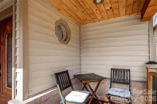 116 Thornbird Ave, Hendersonville, NC 28792 - Photo 5