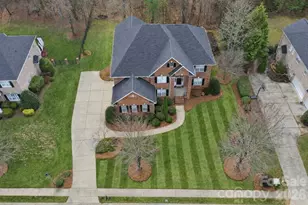 905 Patricians Ln, Wesley Chapel, NC 28110 - Photo 3