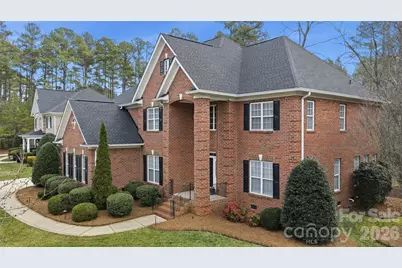 905 Patricians Lane, Wesley Chapel, NC 28110 - Photo 5