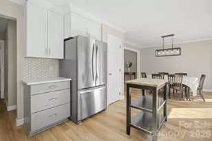 9601 Newby Ln, Matthews, NC 28105 - Photo 13