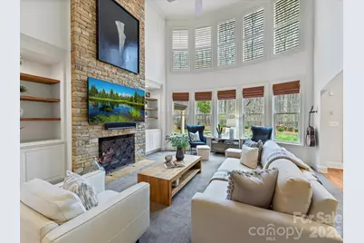 626 Hampshire Hill Road, Matthews, NC 28105 - Photo 9