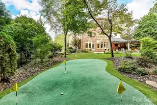 626 Hampshire Hill Rd, Matthews, NC 28105 - Photo 41