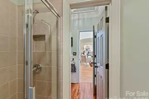 626 Hampshire Hill Rd, Matthews, NC 28105 - Photo 19