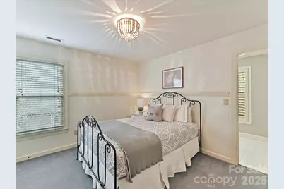 626 Hampshire Hill Road, Matthews, NC 28105 - Photo 27