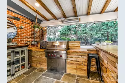 626 Hampshire Hill Road, Matthews, NC 28105 - Photo 37