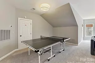 626 Hampshire Hill Rd, Matthews, NC 28105 - Photo 33