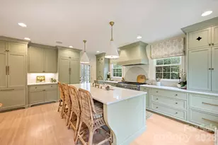 1942 S Wendover Rd, Charlotte, NC 28211 - Photo 25