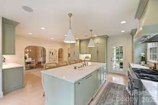 1942 S Wendover Rd, Charlotte, NC 28211 - Photo 27