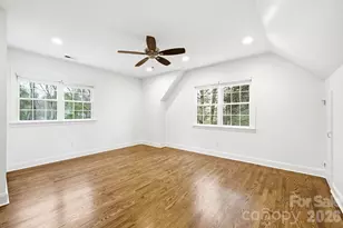 1006 Columbine Rd, Asheville, NC 28803 - Photo 29