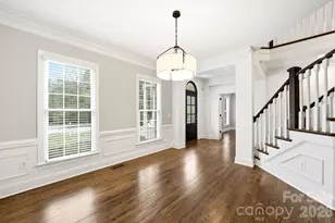 1006 Columbine Rd, Asheville, NC 28803 - Photo 7