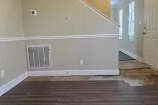 6316 Grove Park Blvd, Charlotte, NC 28215 - Photo 3