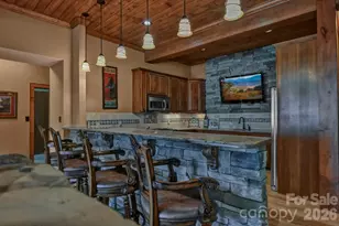 1226 Grouse Moor Dr, Sugar Mountain, NC 28604 - Photo 35