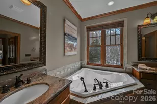 1226 Grouse Moor Dr, Sugar Mountain, NC 28604 - Photo 21