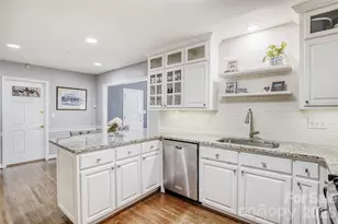 5631 Rebel Dr, Charlotte, NC 28210 - Photo 17