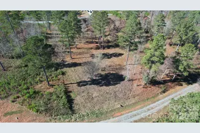 2076 Island View Lane NE, Connelly Springs, NC 28612 - Photo 7