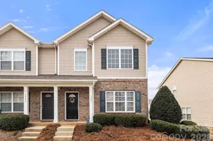 10457 Stokeshill Ct, Pineville, NC 28134 - Photo 3