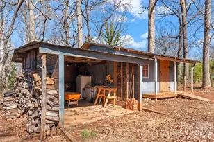 8615 Lochinvar Dr, Charlotte, NC 28227 - Photo 31