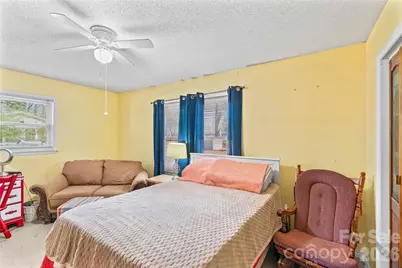 8615 Lochinvar Drive, Charlotte, NC 28227 - Photo 13