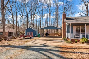 8615 Lochinvar Dr, Charlotte, NC 28227 - Photo 27