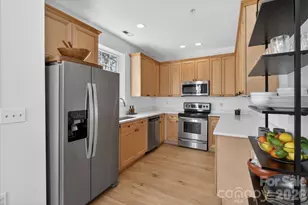 739 Magnolia Ave, Charlotte, NC 28203 - Photo 7