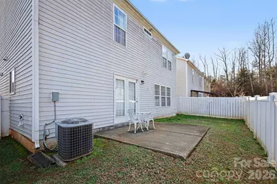8013 Coffee Tree Court, Charlotte, NC 28215 - Photo 29